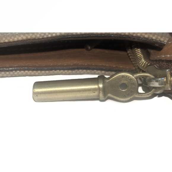 Burberry RARE Horse Bit Cream Canvas & Leather Top Handle Vintage Shoulder Bag - Picture 11 of 14